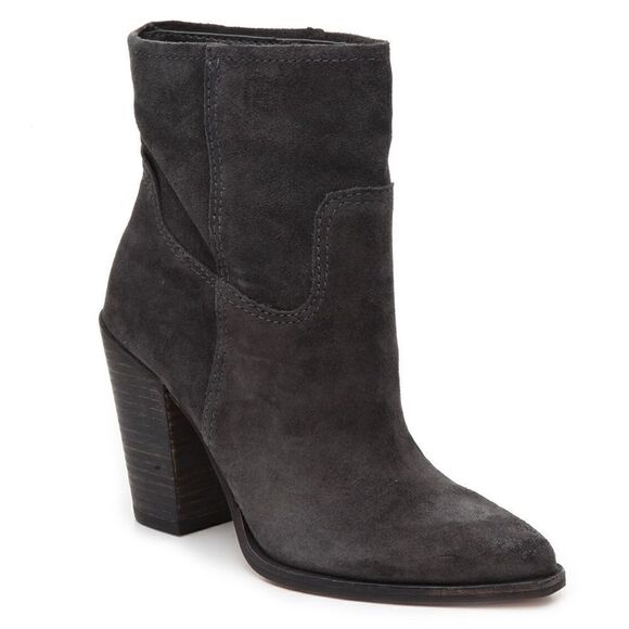 Very G  Rosie Short Cowboy Booties size 7.5 Bin 12 - Picture 1 of 11